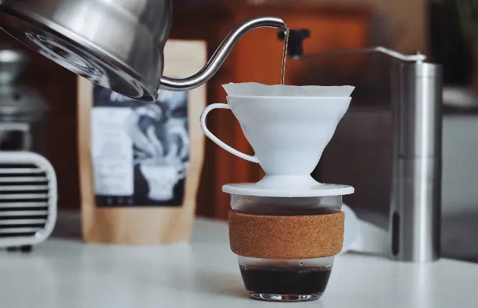 Café Coado x Café da Cafeteira Elétrica: Qual é o Melhor? detail image