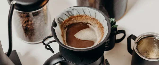 En omfattande guide för att förstå smakanteckningar i kaffe cover image