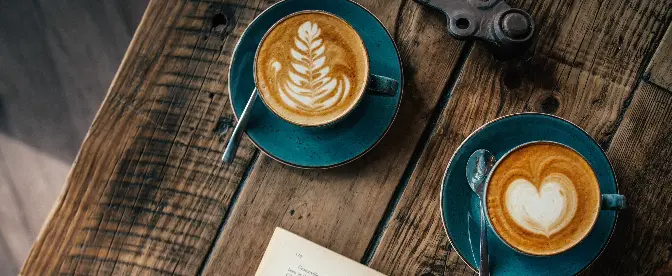 Mocka kaffe eller Kaffe latte cover image