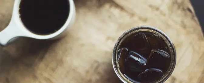 Por que há uma diferença de sabor entre café quente e bebida fria? cover image